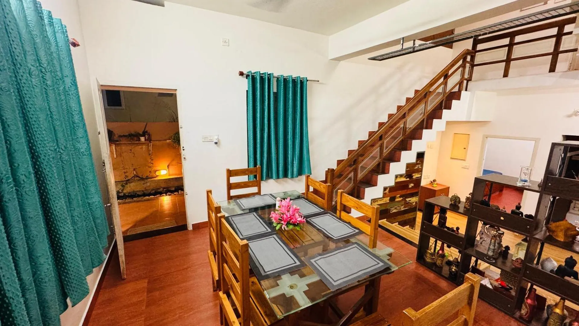 Harmony Nest, Akkulam Villa Thiruvananthapuram 0*,  India